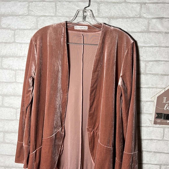 R. Vivimos  velvet open front ruffle cardigan - Picture 3 of 10